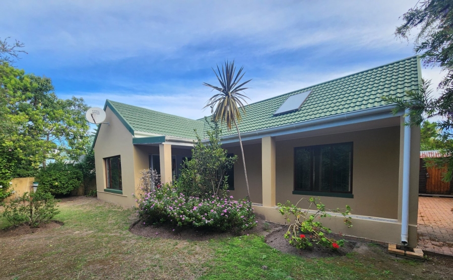 2 Bedroom Property for Sale in King George Park Western Cape